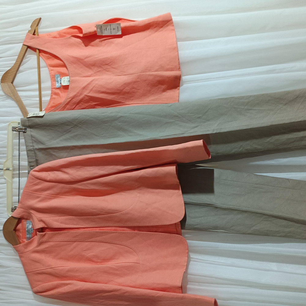 Tahari Coral and Beige Women's Suit Set